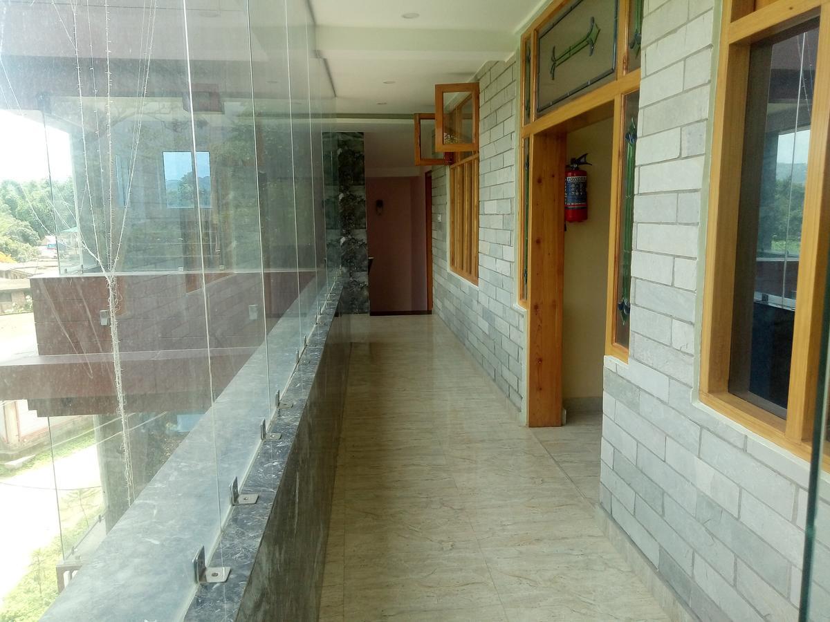 Hotel Sky Bule & Restaurant Khas Nagrota Exterior photo